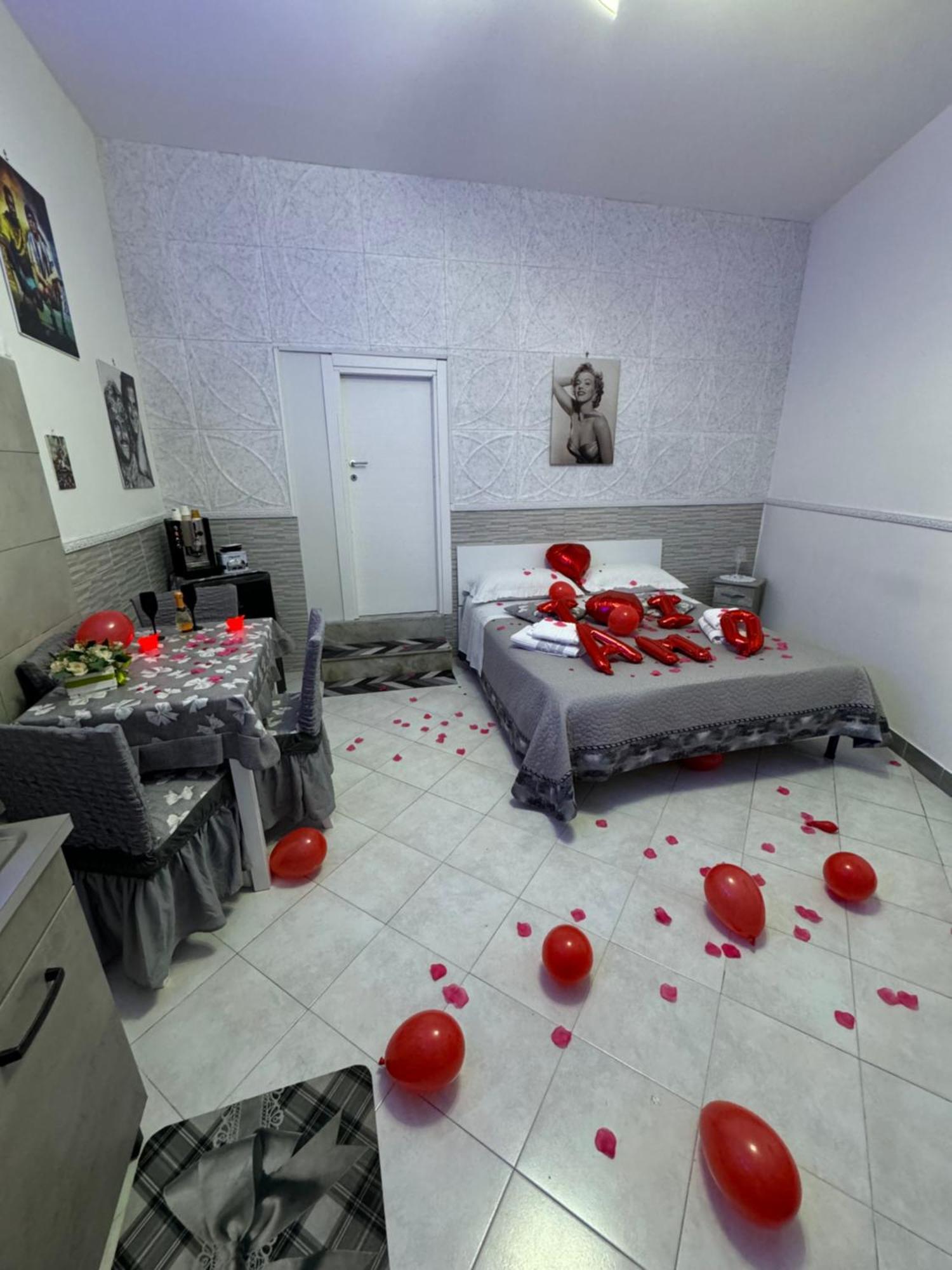 Da Rosaria Villa Napoli Bagian luar foto